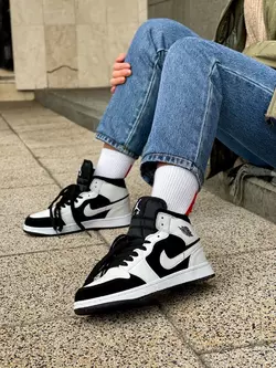 Кроссовки Nike Air Jordan замш с мехом высокие белые с черным